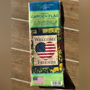 Patriotic Garden Flag - Welcome Friends